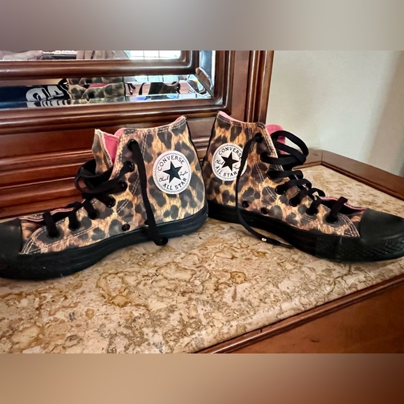 EXCLUSIVE Converse - Picture 6 of 6